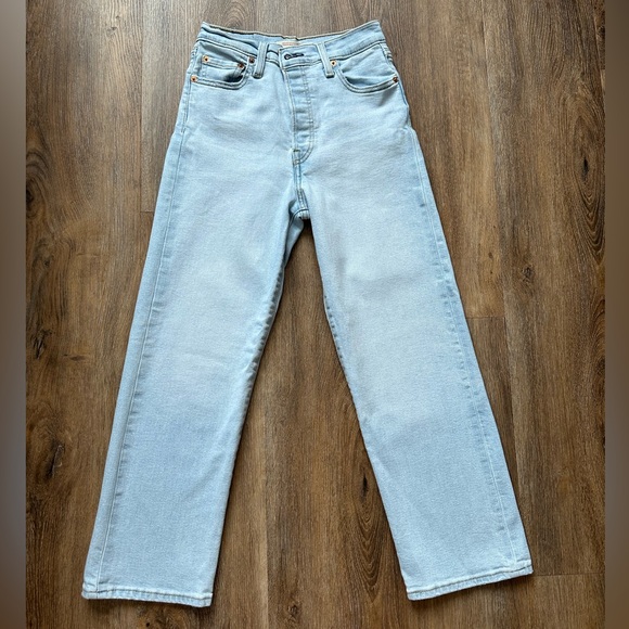 Levi's Denim - Levi’s Ribcage Straight Ankle Jeans